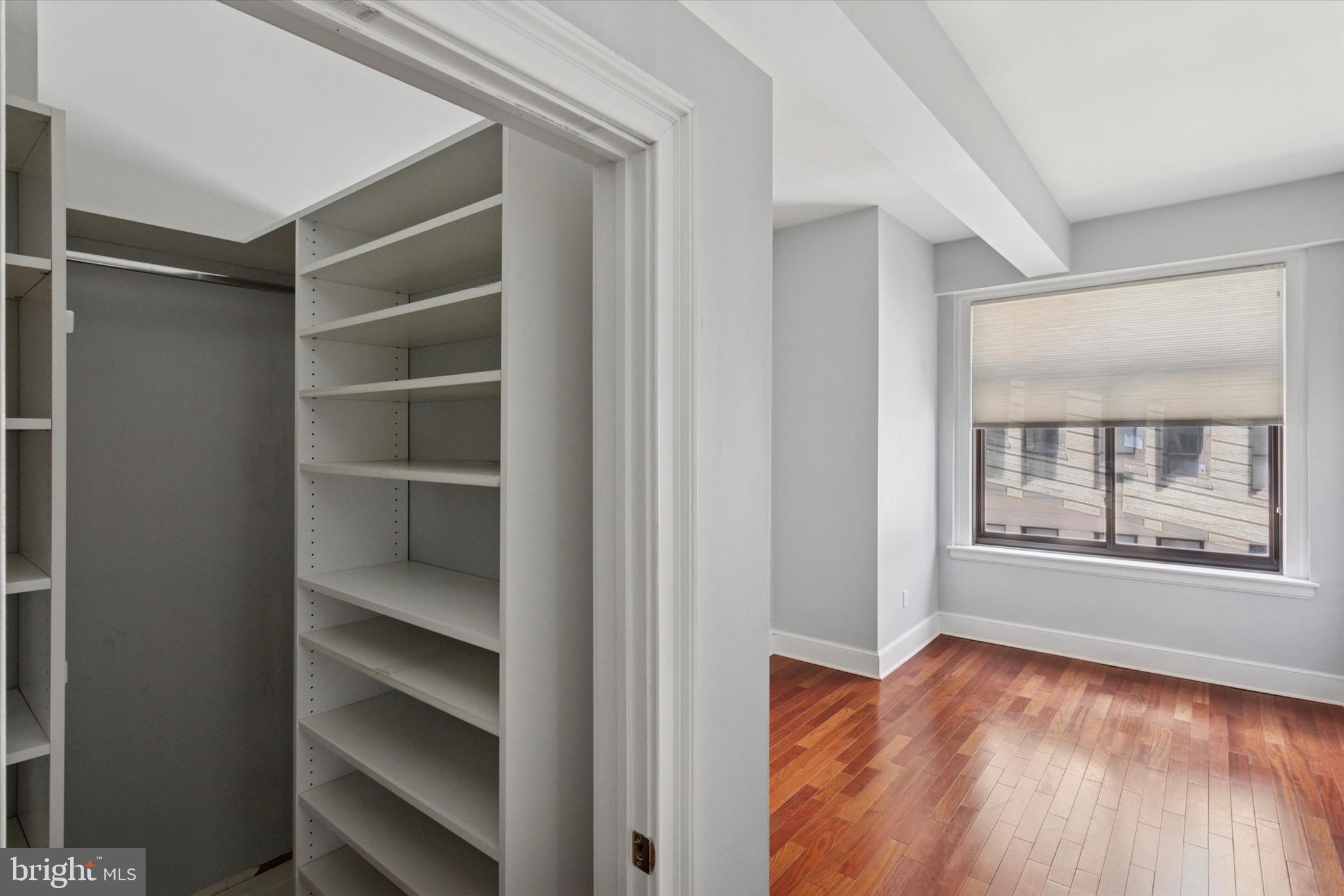 1500 Chestnut St #14g