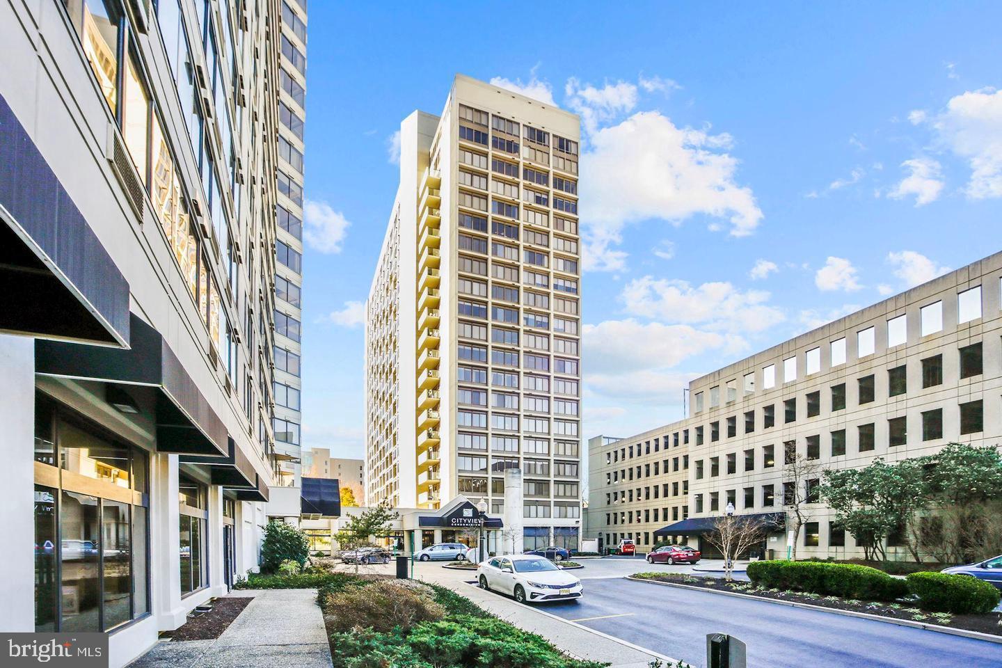 2001 HAMILTON ST #725