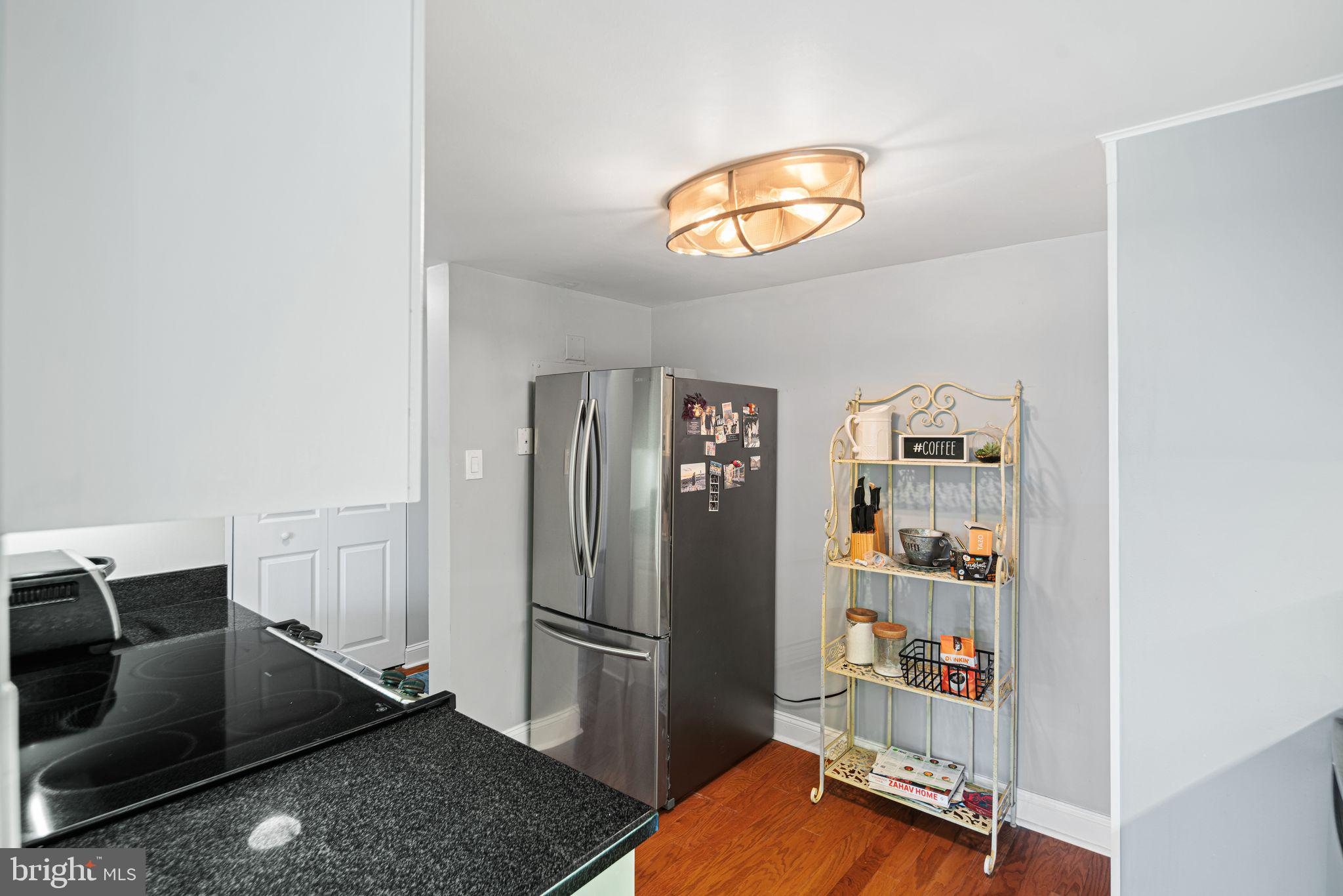 2001 HAMILTON ST #725