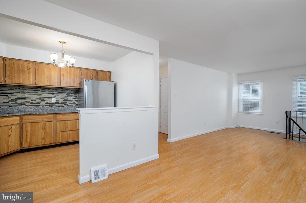 830 S HOWARD ST #1