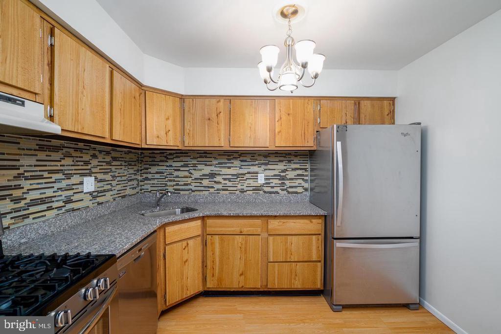 830 S HOWARD ST #1