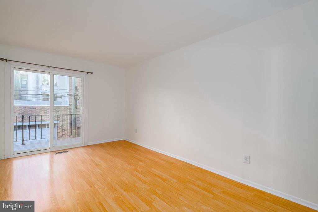 830 S HOWARD ST #1