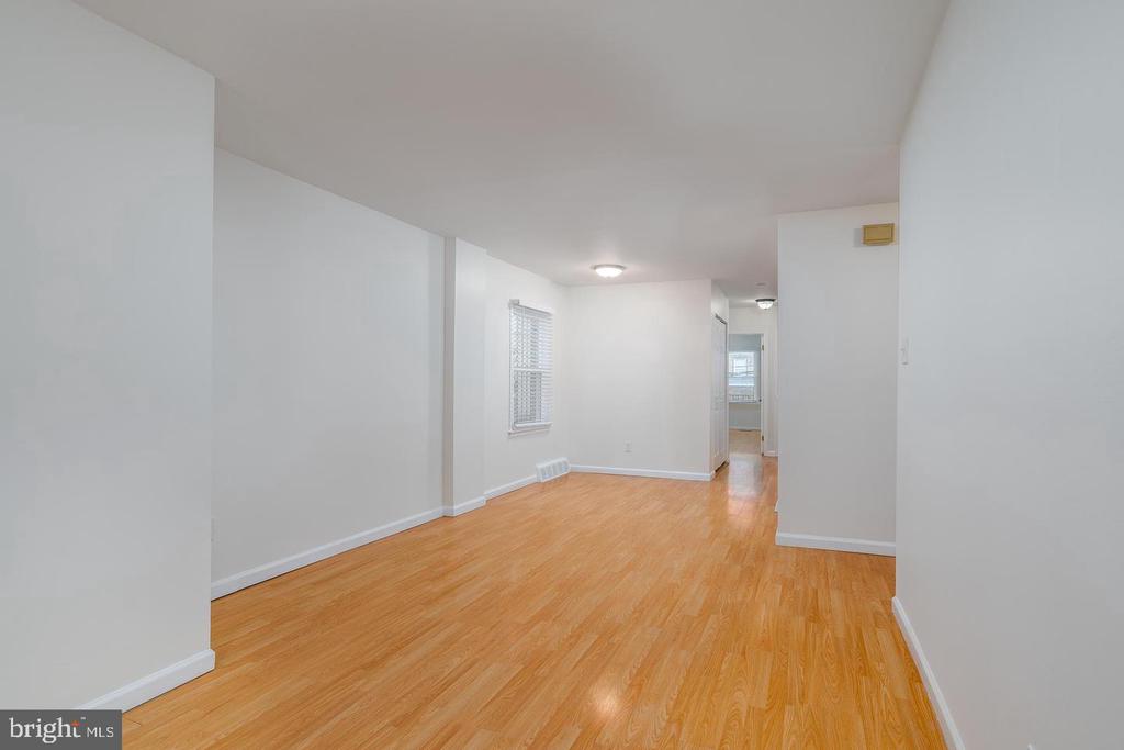 830 S HOWARD ST #1