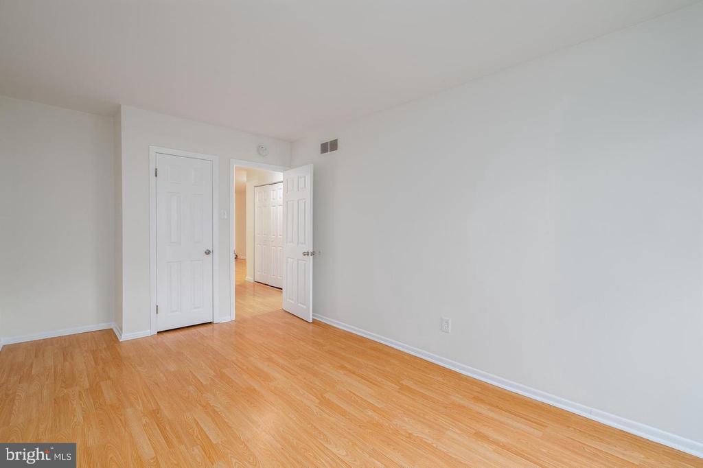 830 S HOWARD ST #1