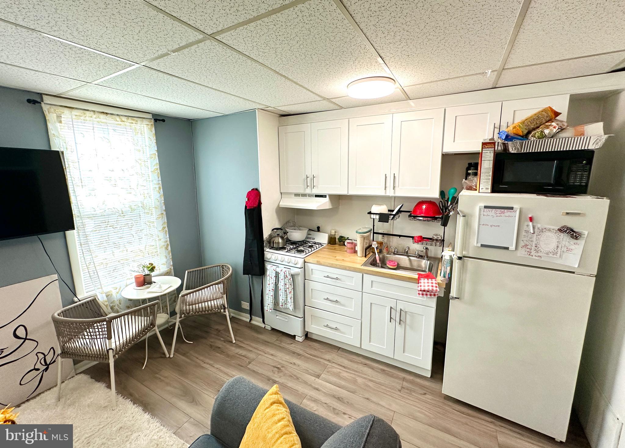 820 SOUTH DARIEN STREET #2