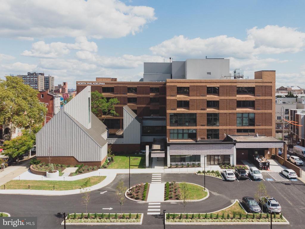 1600 W GIRARD AVE #1B-404