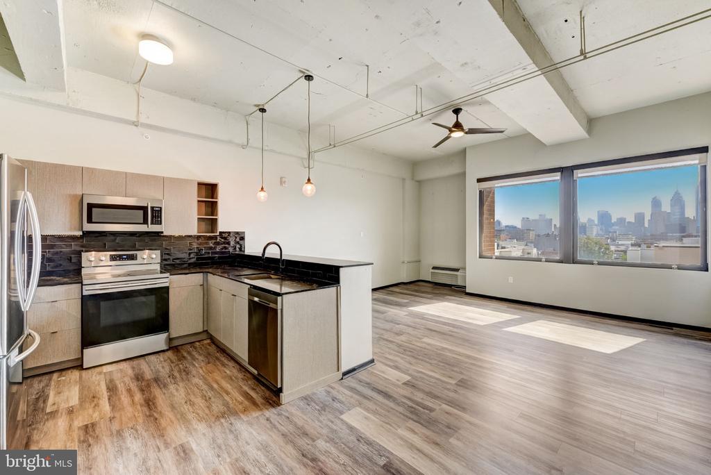 1600 W GIRARD AVE #1B-404