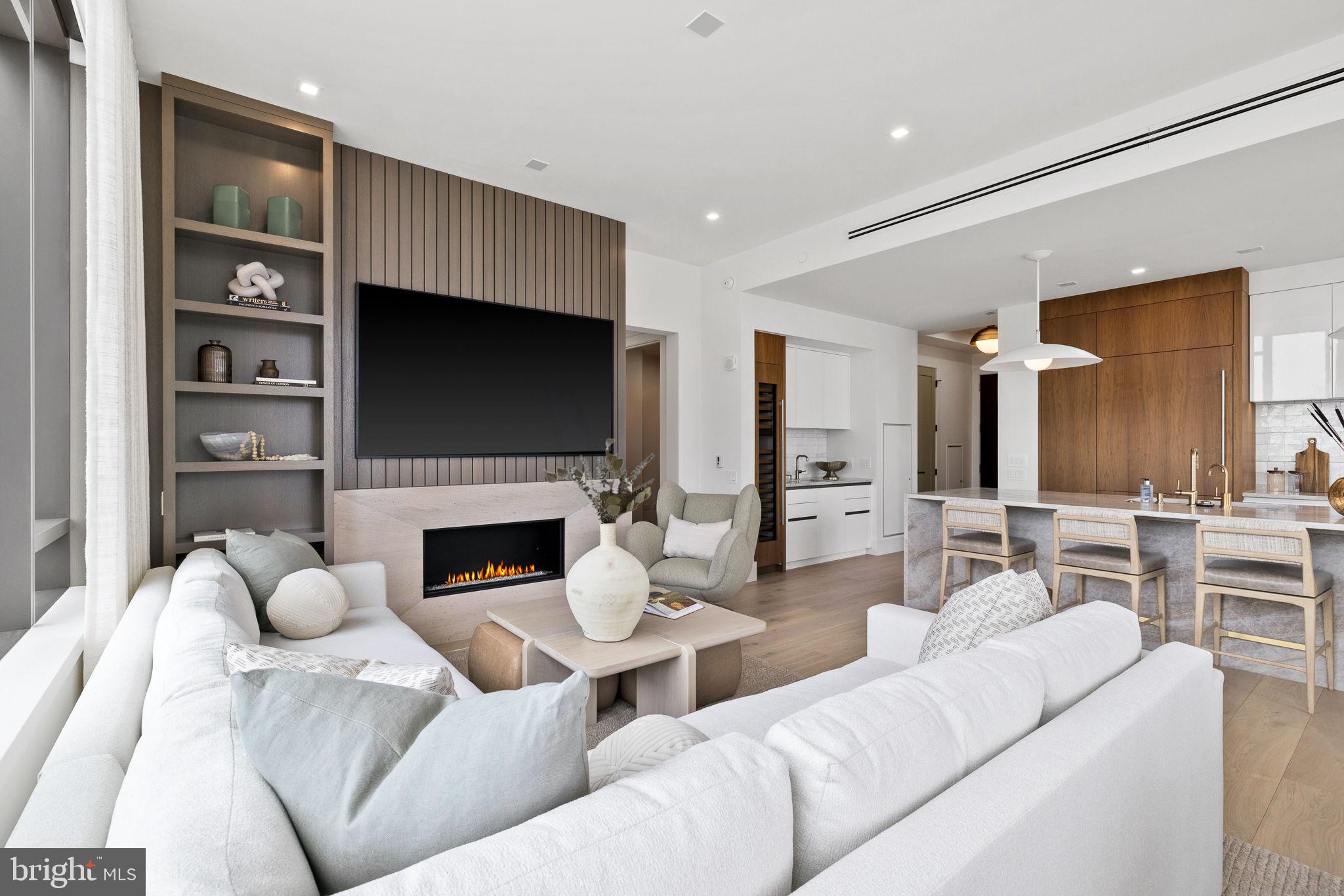 1911 Walnut St #2804