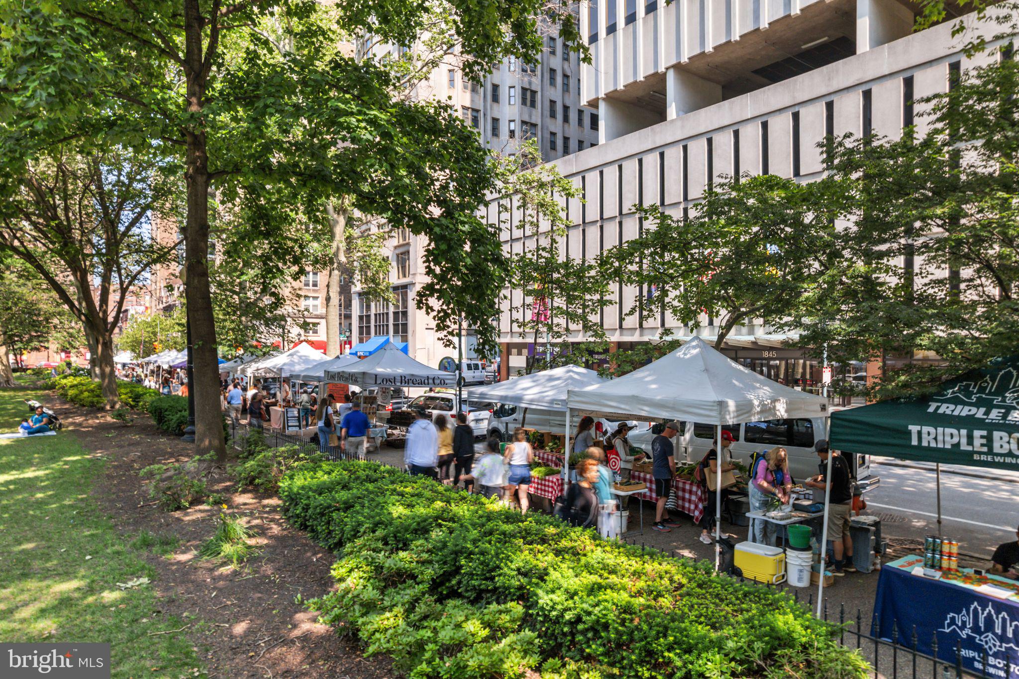 275 S 19th St #Penthouse