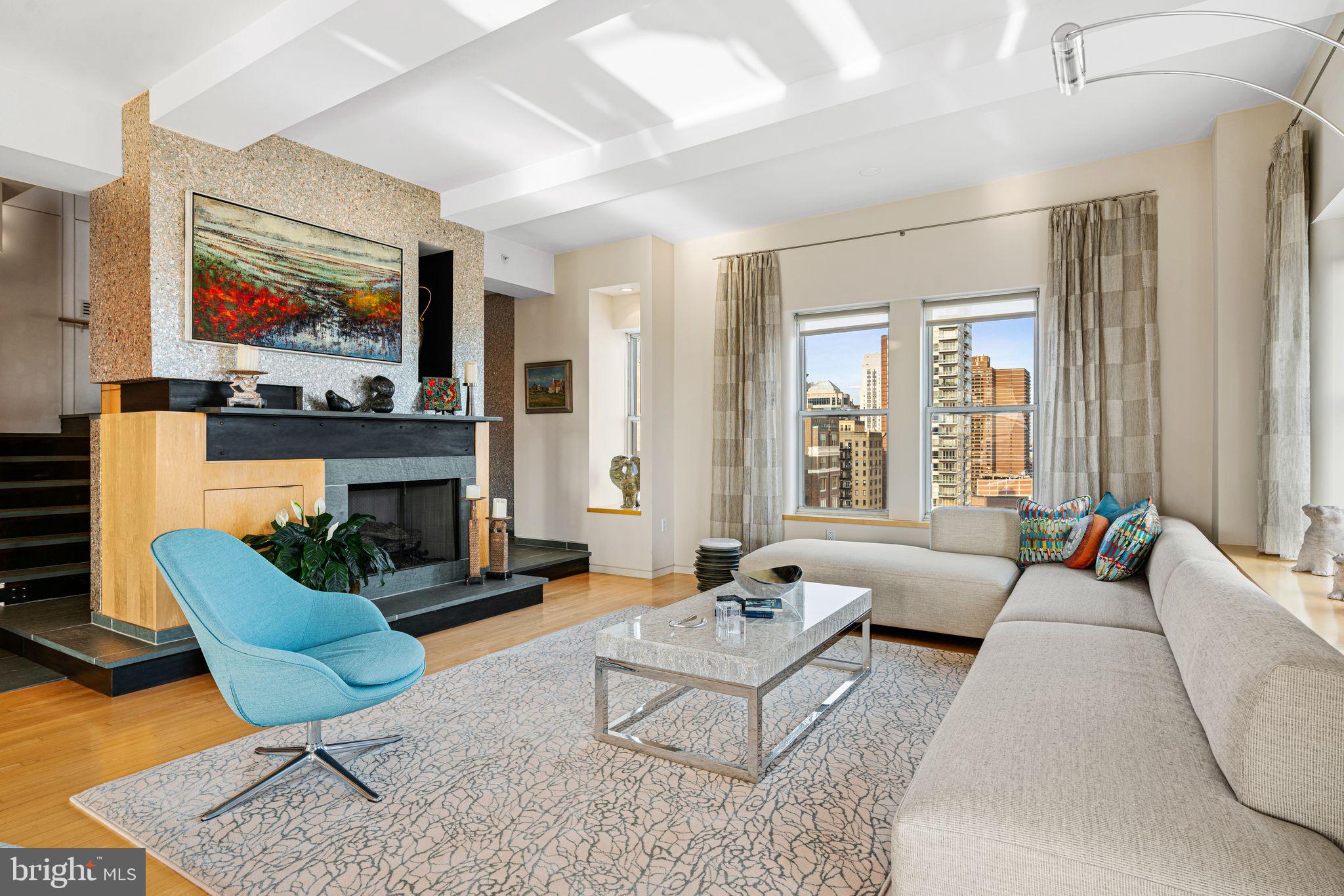 275 S 19th St #Penthouse