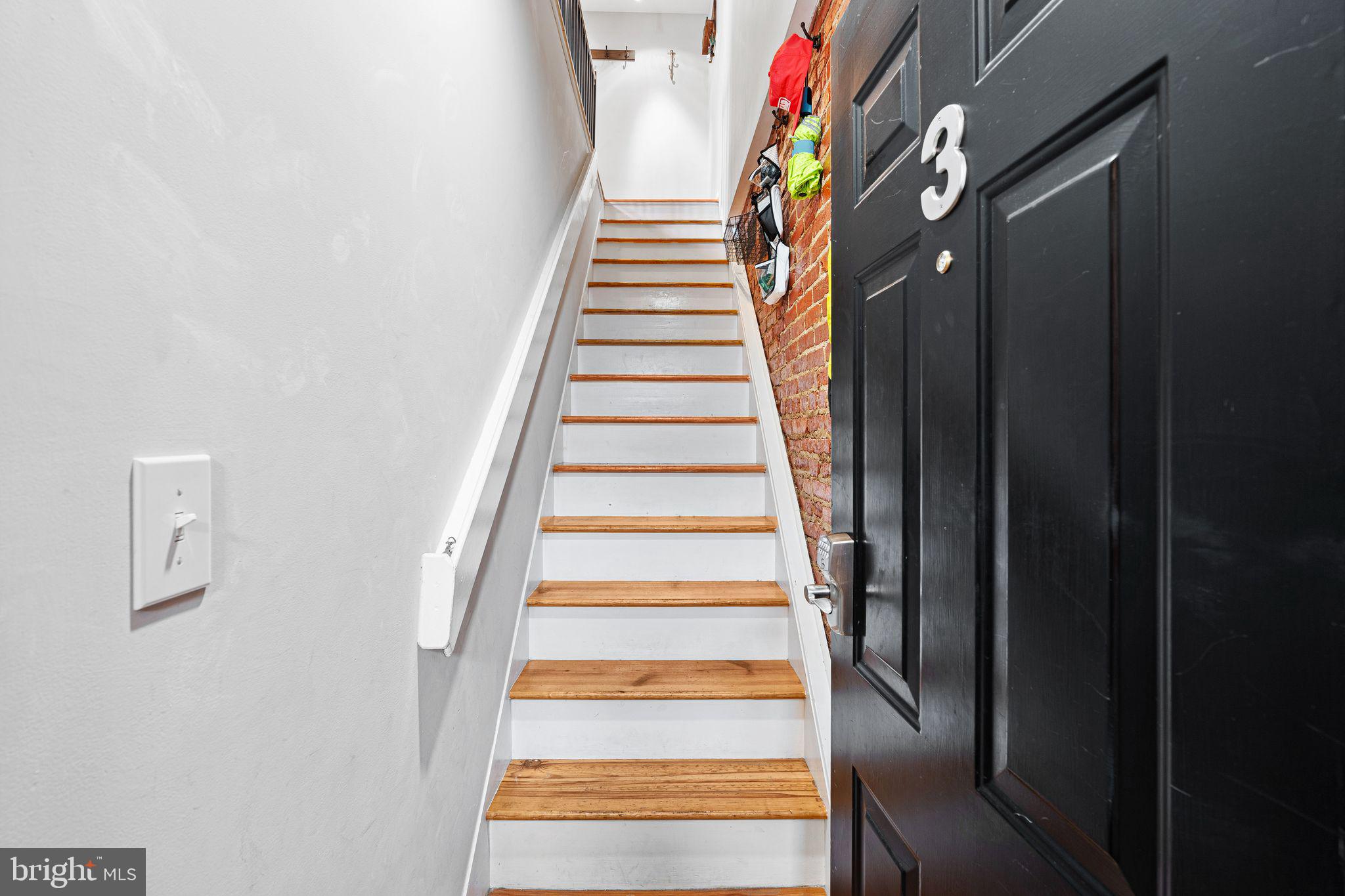 1516 Catharine St #3