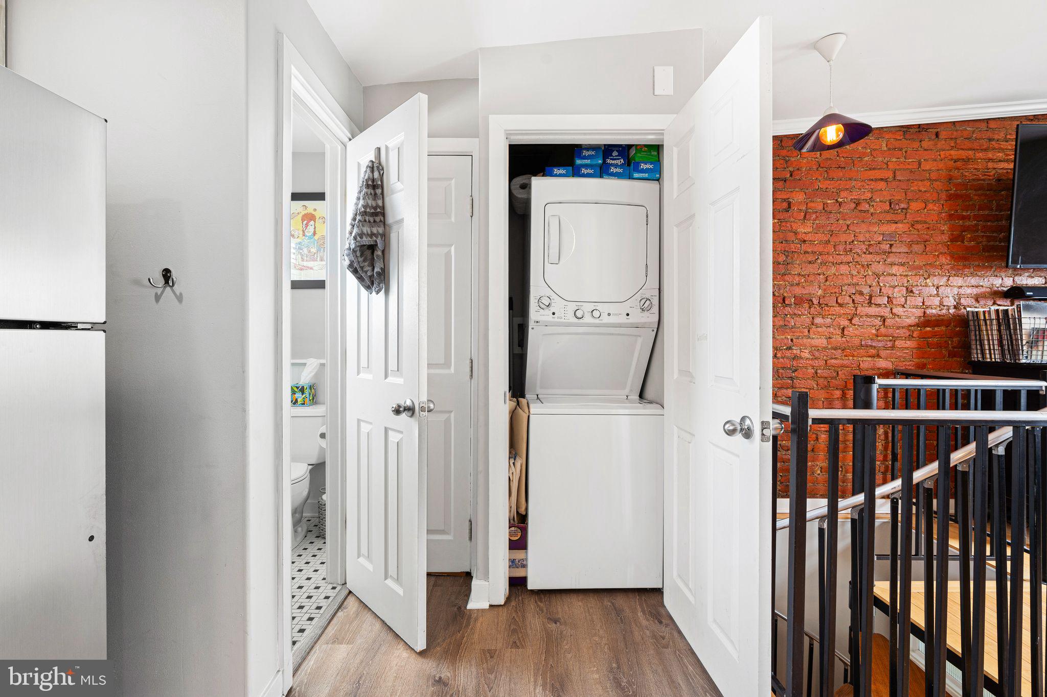 1516 Catharine St #3