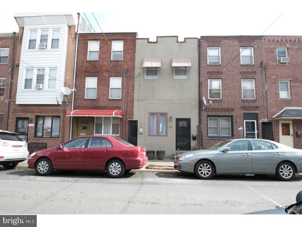 1127 S 7TH ST