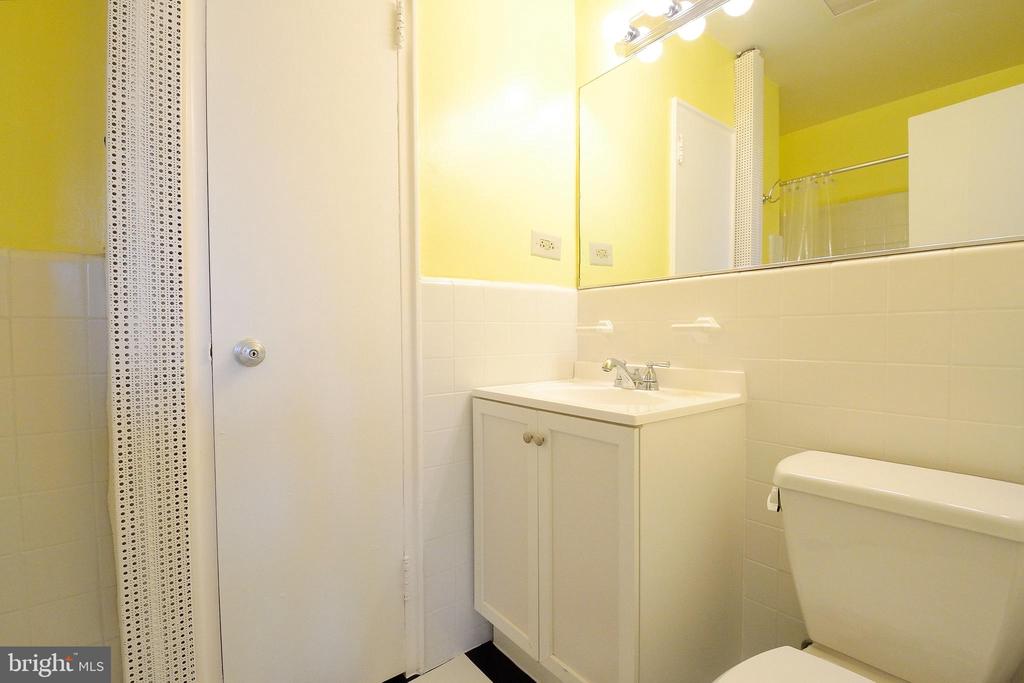 2601 PENNSYLVANIA AVE #810