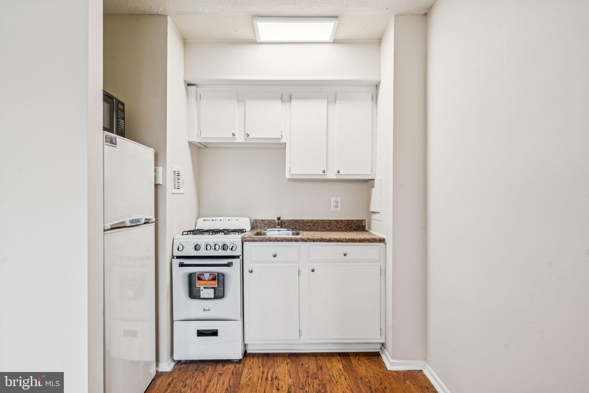 2101 Chestnut St #1426