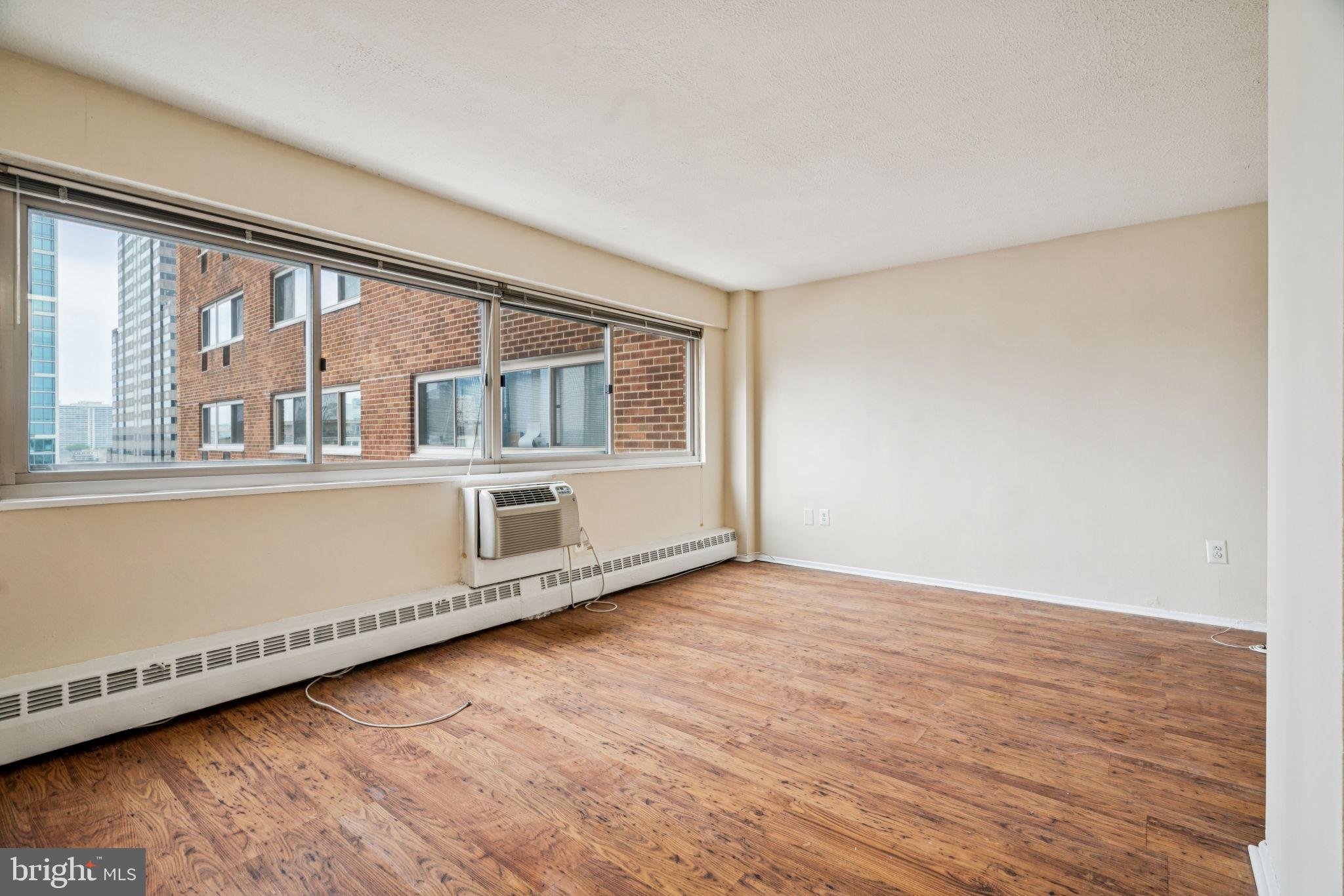 2101 Chestnut St #1426