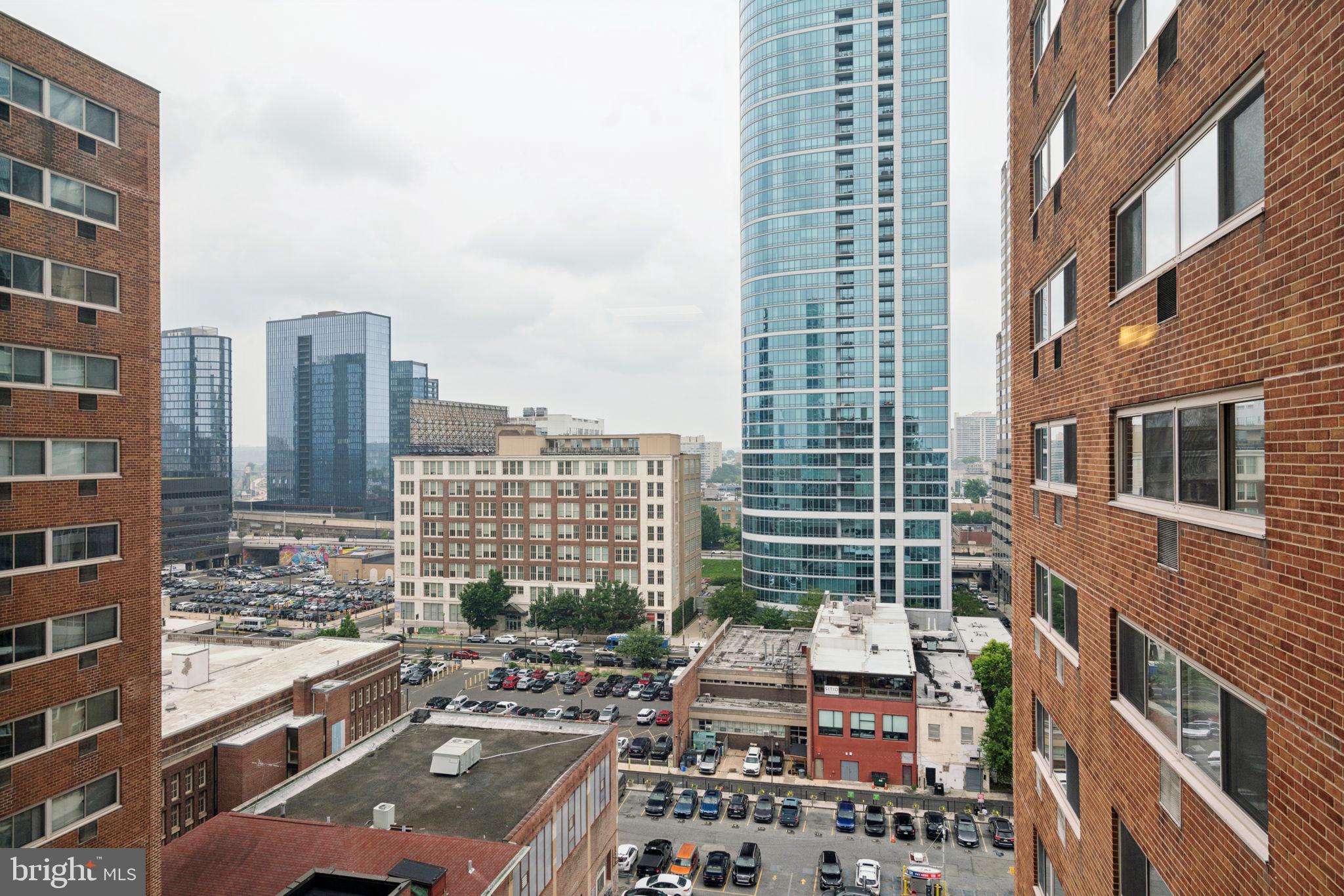 2101 Chestnut St #1426