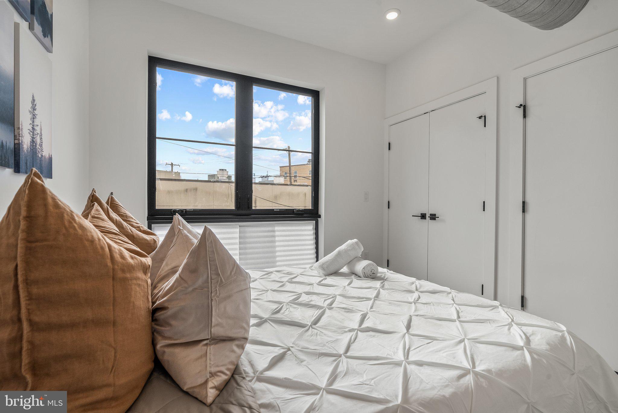 416 W GIRARD AVE #4