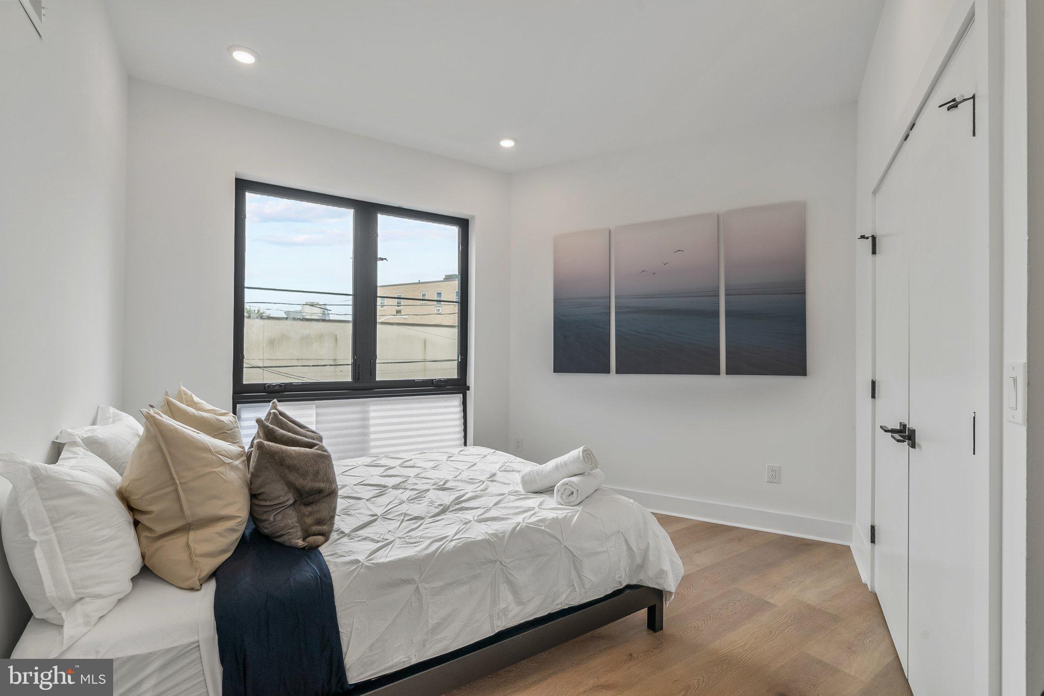 416 W GIRARD AVE #4