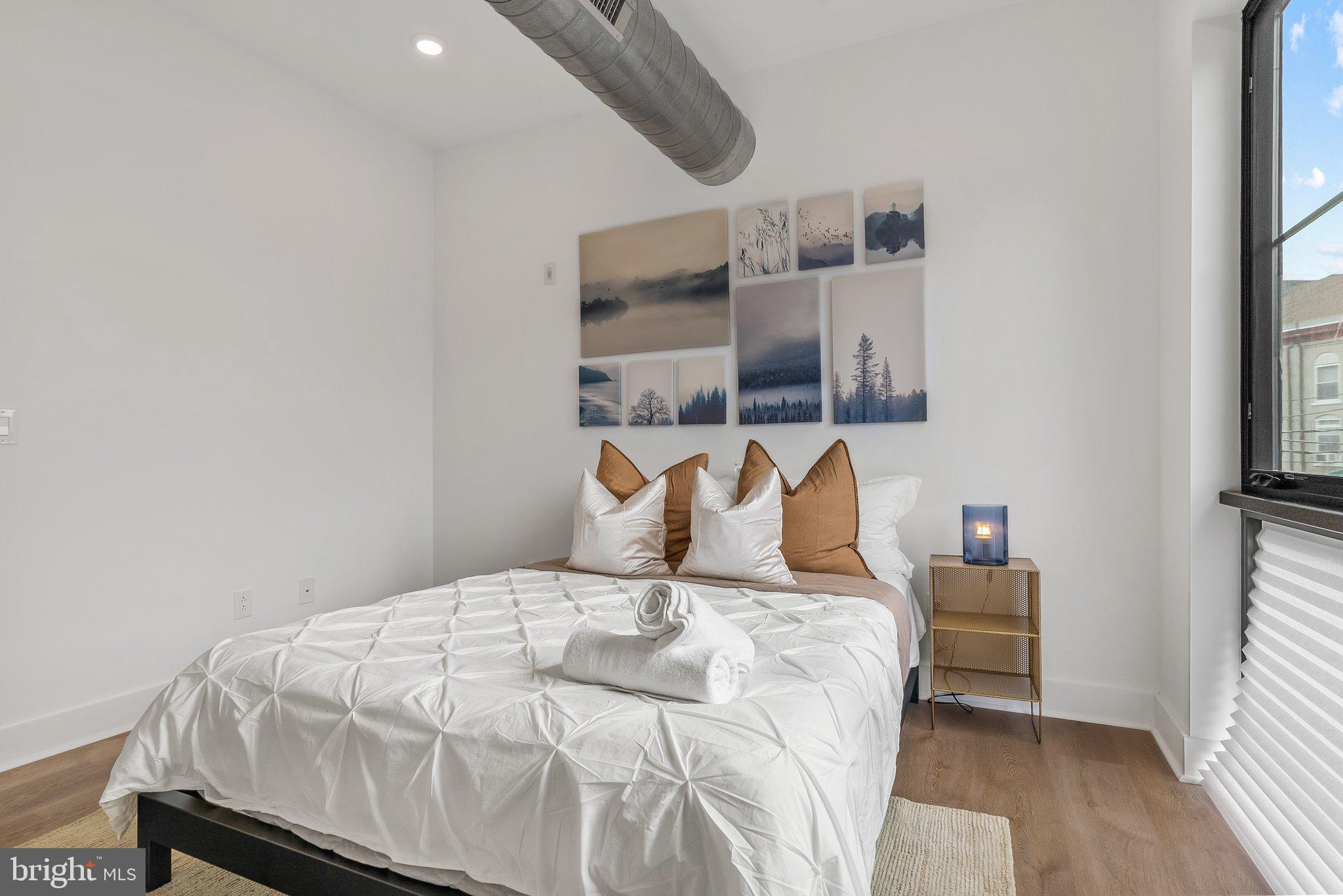 416 W GIRARD AVE #4