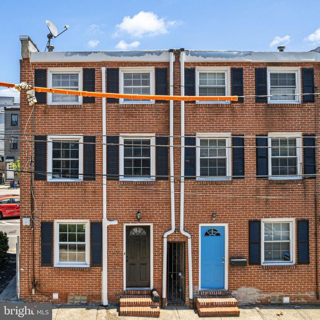 1129 N Lee St