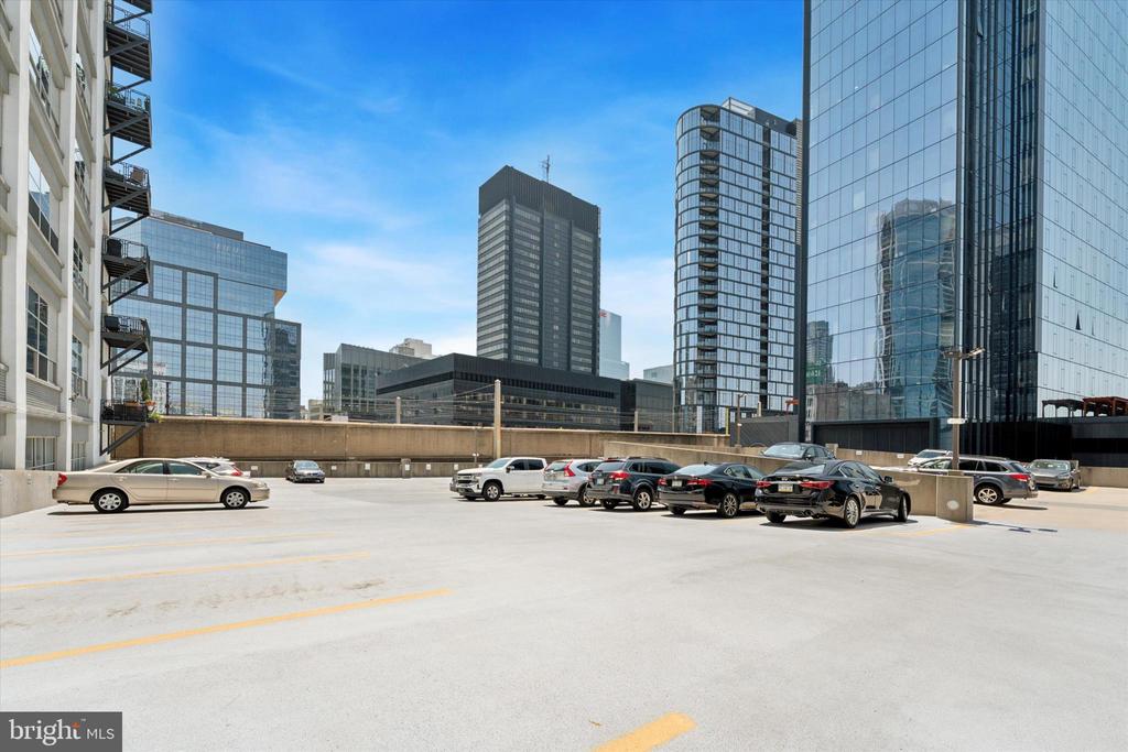 2200 Arch St #1009