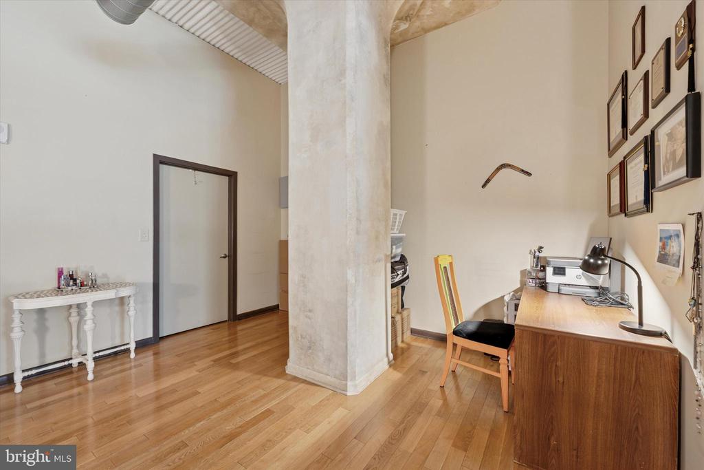 2200 Arch St #1009