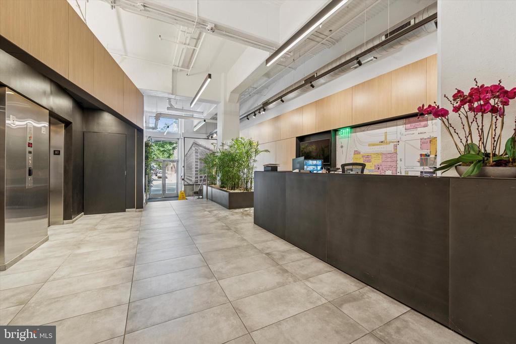 2200 Arch St #1009