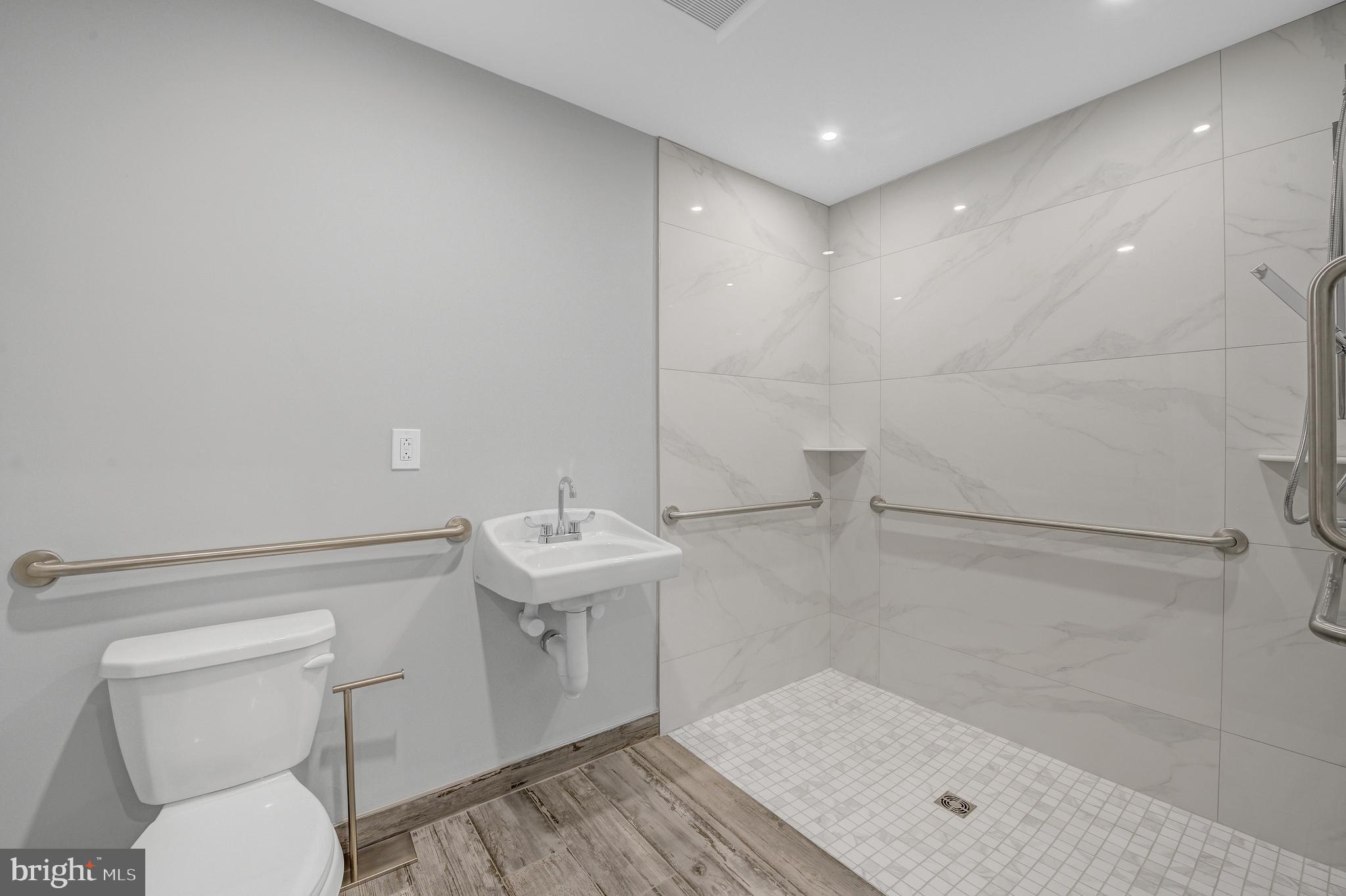 2445 INNOVATOR WAY #1A