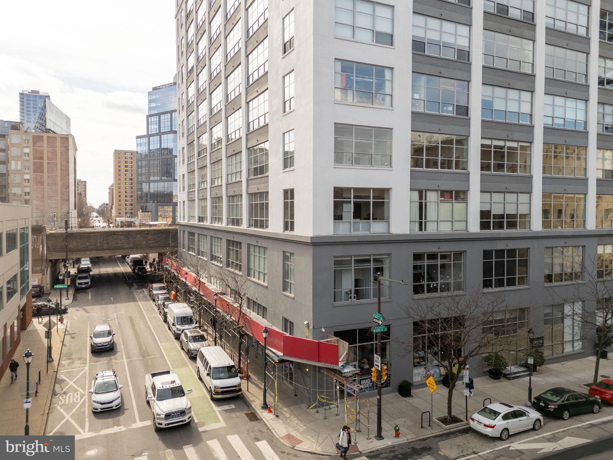 2200-28 ARCH ST #1011