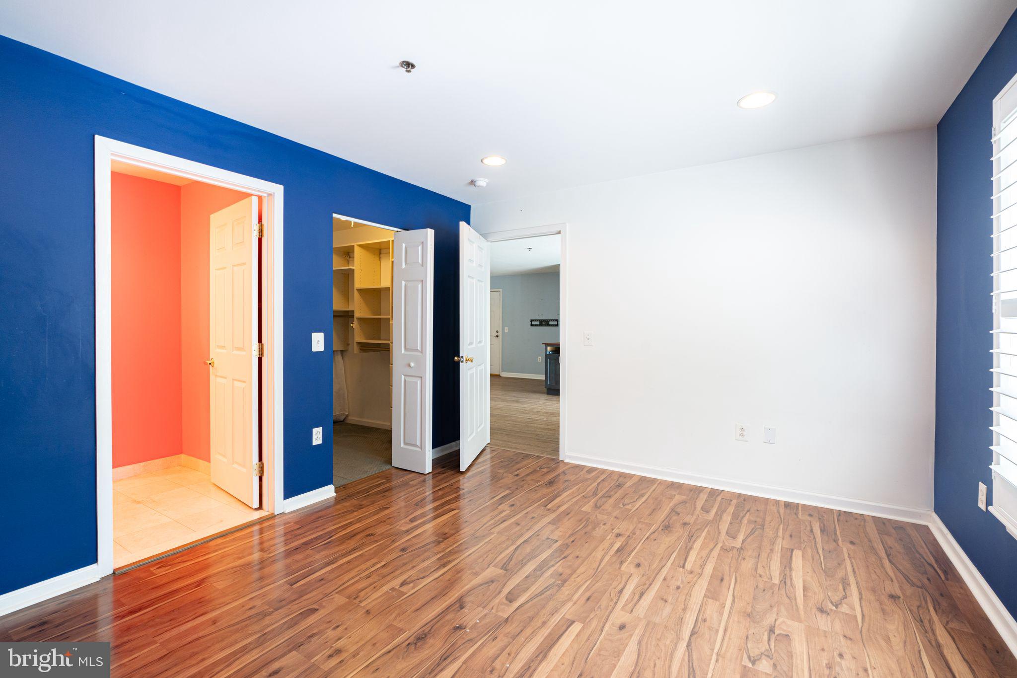 2 LEVERINGTON AVE #39