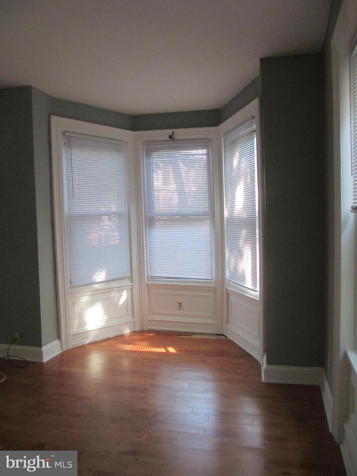 2051 CHERRY ST #2ND FLOOR