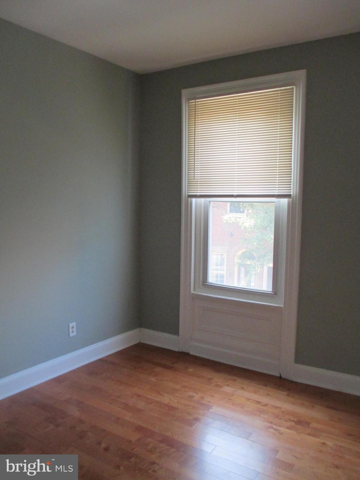 2051 CHERRY ST #2ND FLOOR