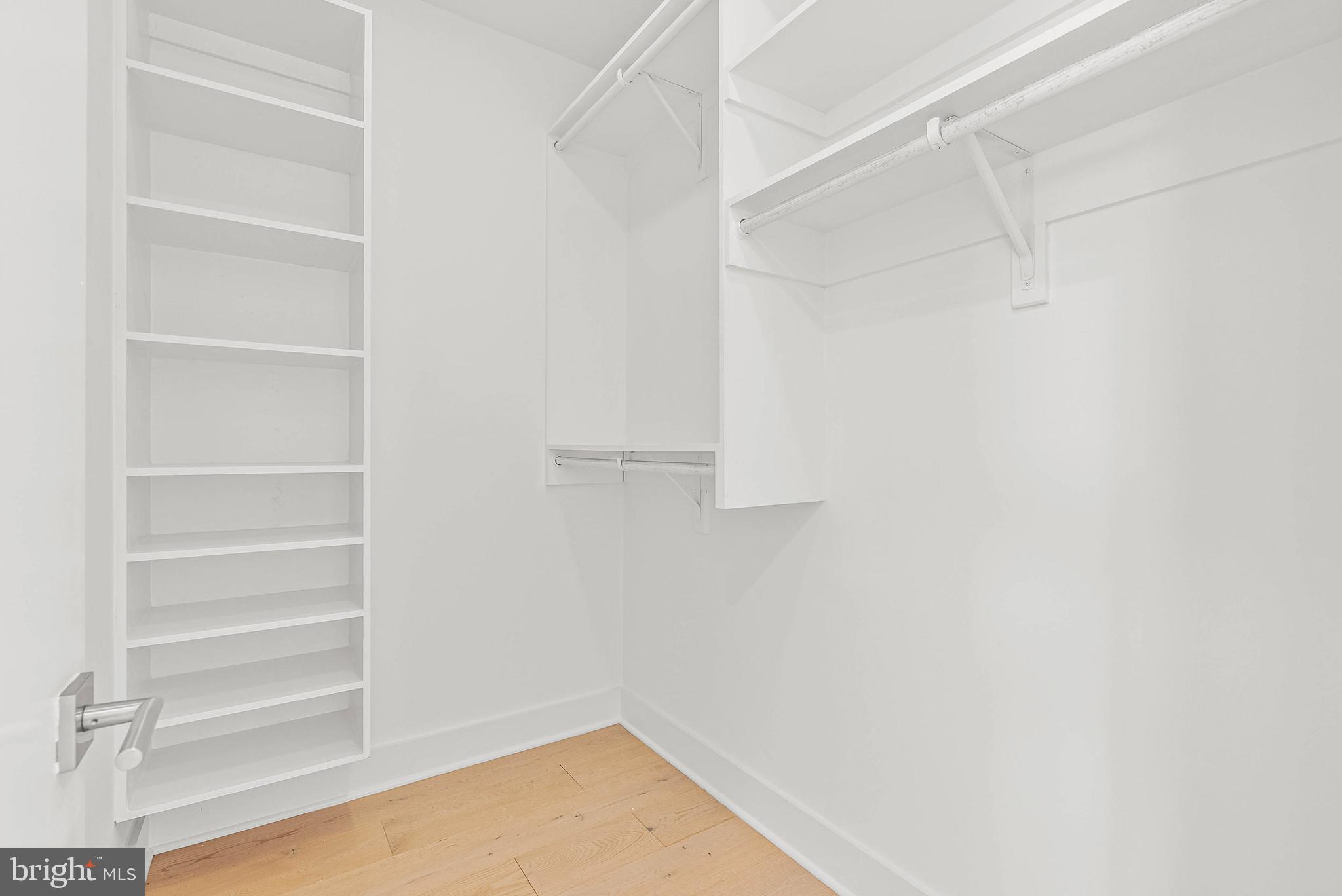 927-31 N Front St #2