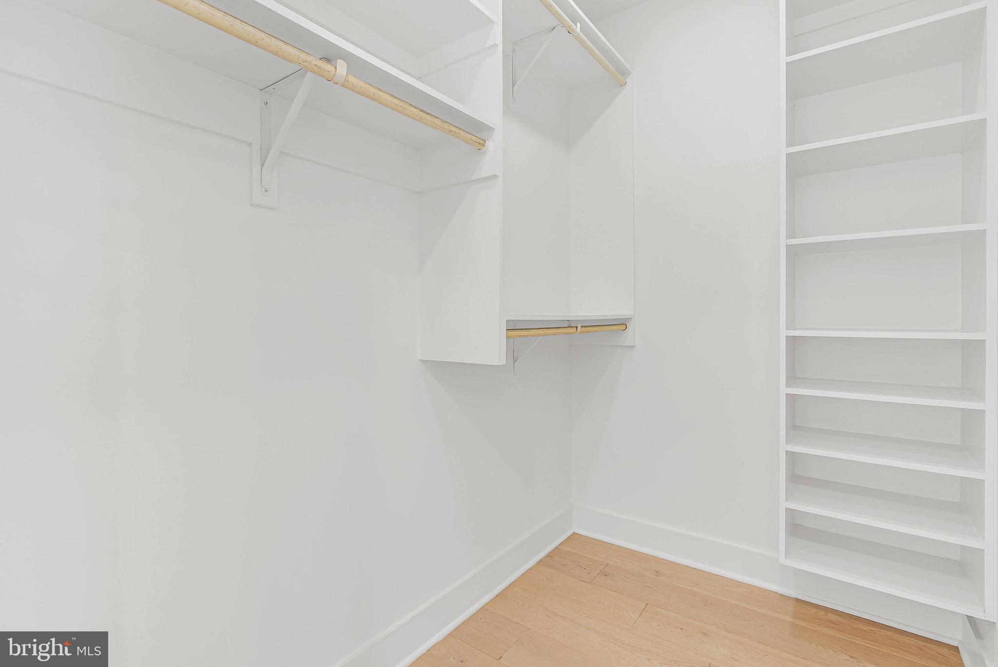 927-31 N Front St #2