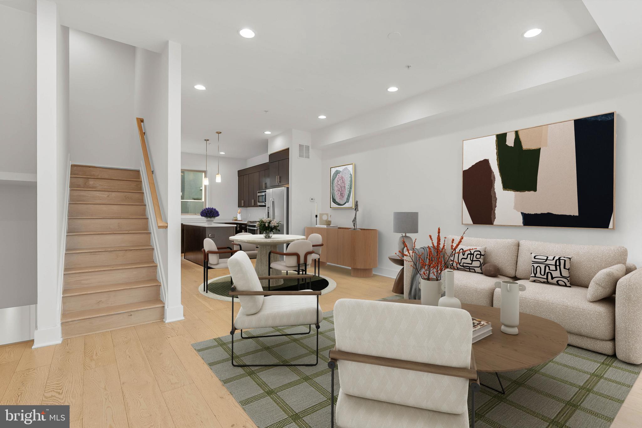 927-31 N Front St #2