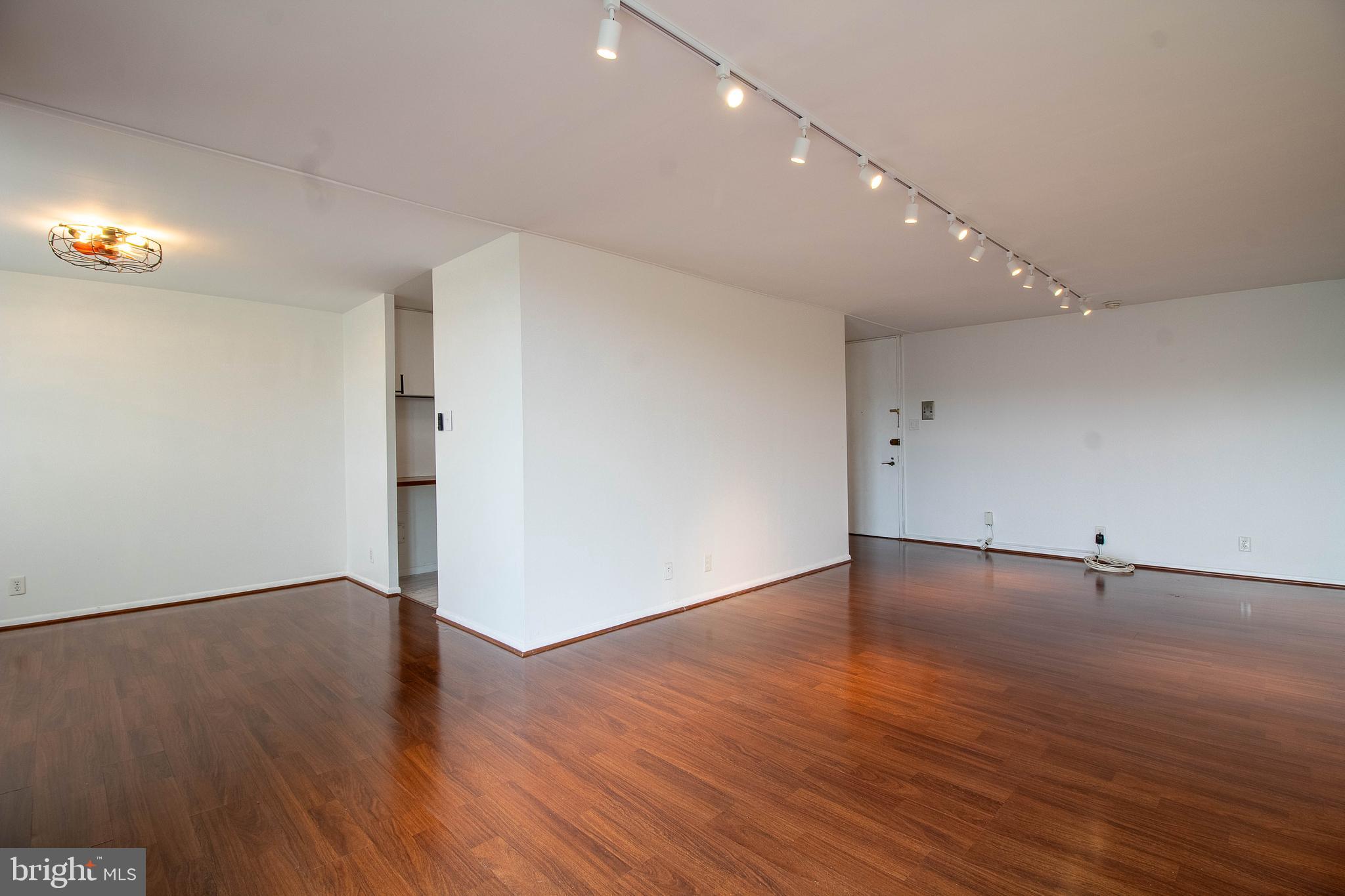 3600 CONSHOHOCKEN AVENUE 907