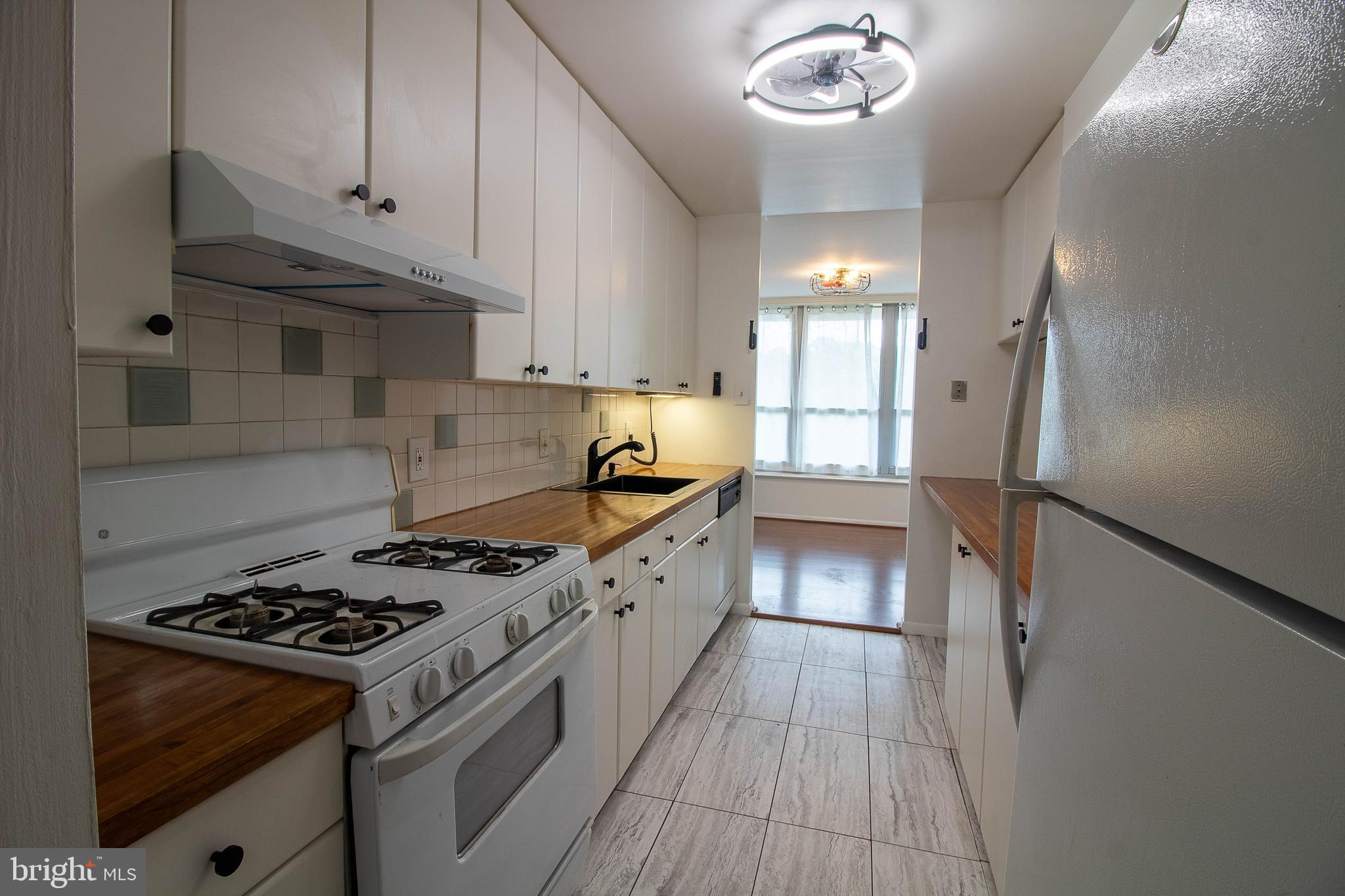 3600 CONSHOHOCKEN AVENUE 907