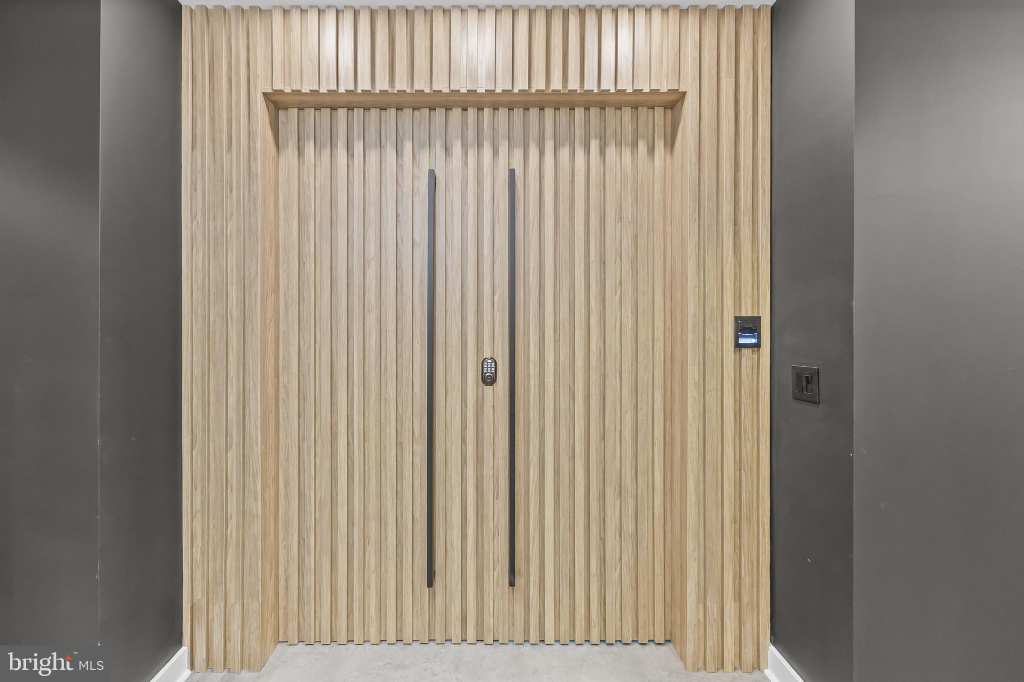 901 N Penn St #P2401-2