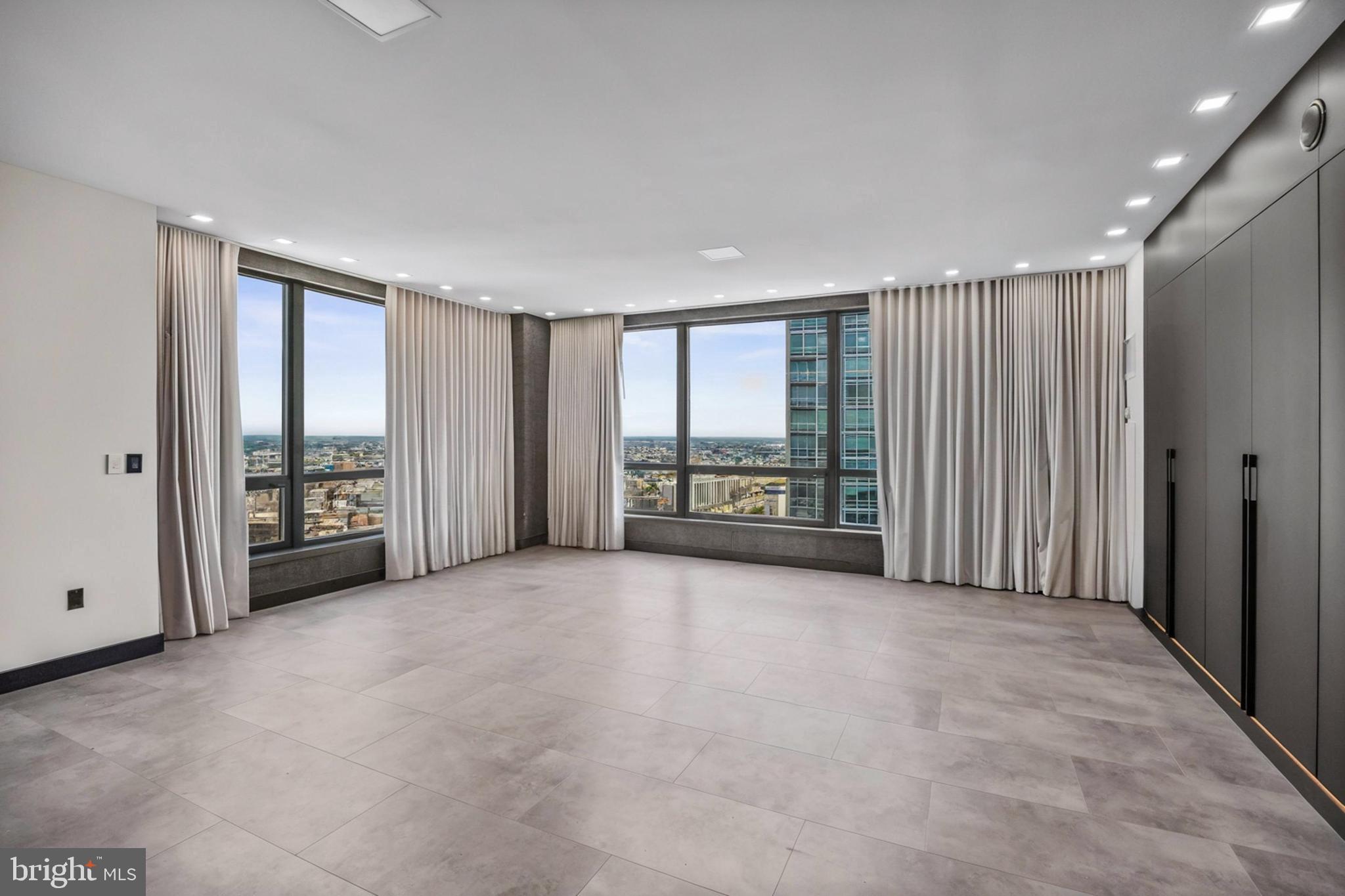 901 N Penn St #P2401-2