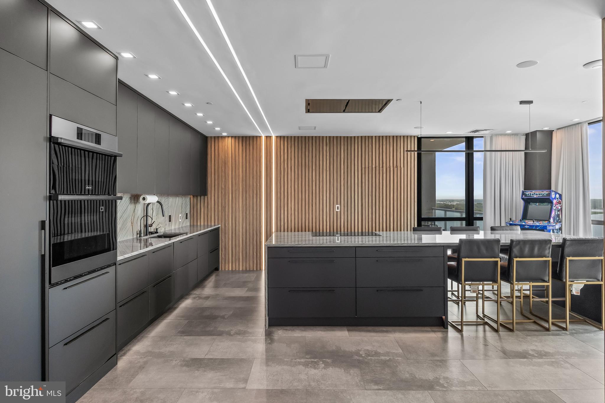 901 N Penn St #P2401-2