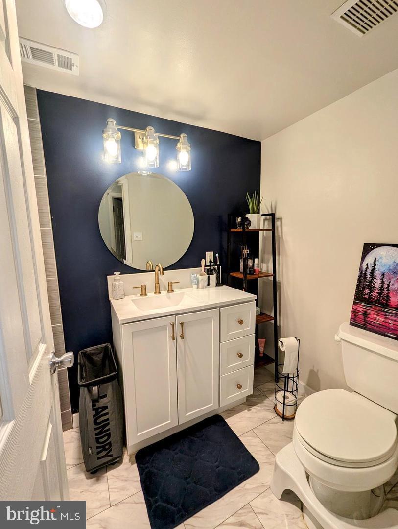 1 CHRISTIAN ST #26L