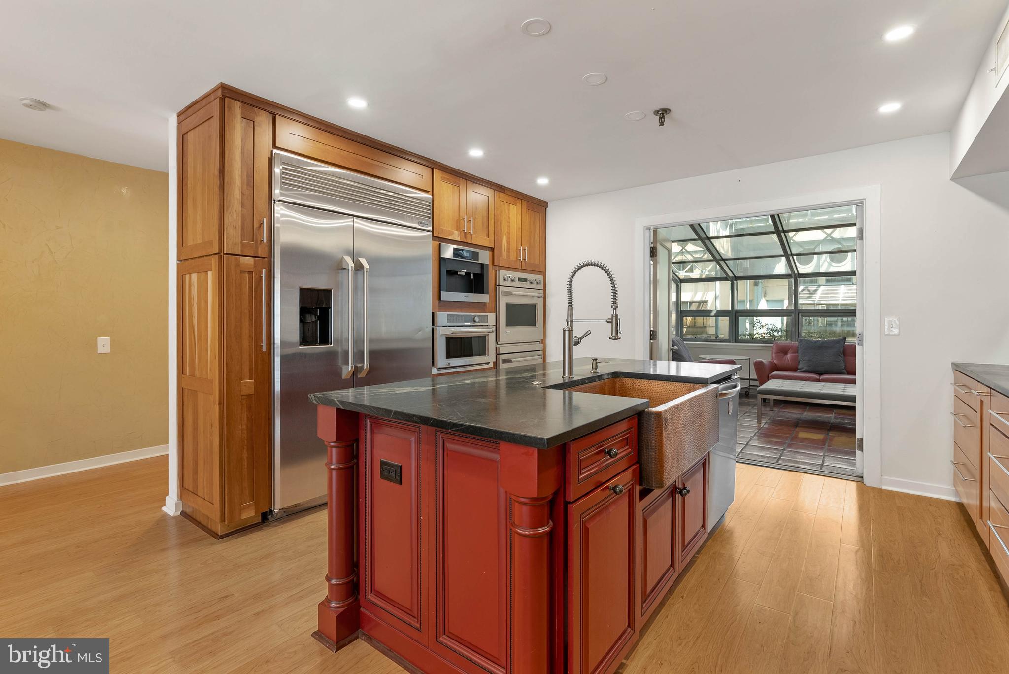 7 N CHRIS COLUMBUS BLVD #104