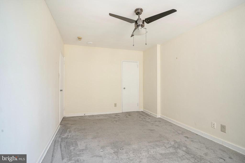 2601 Pennsylvania Ave #425