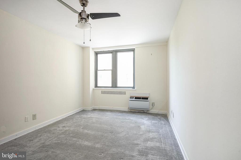 2601 Pennsylvania Ave #425
