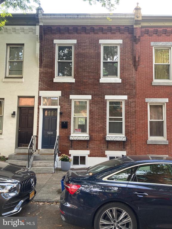 504 S 25TH ST
