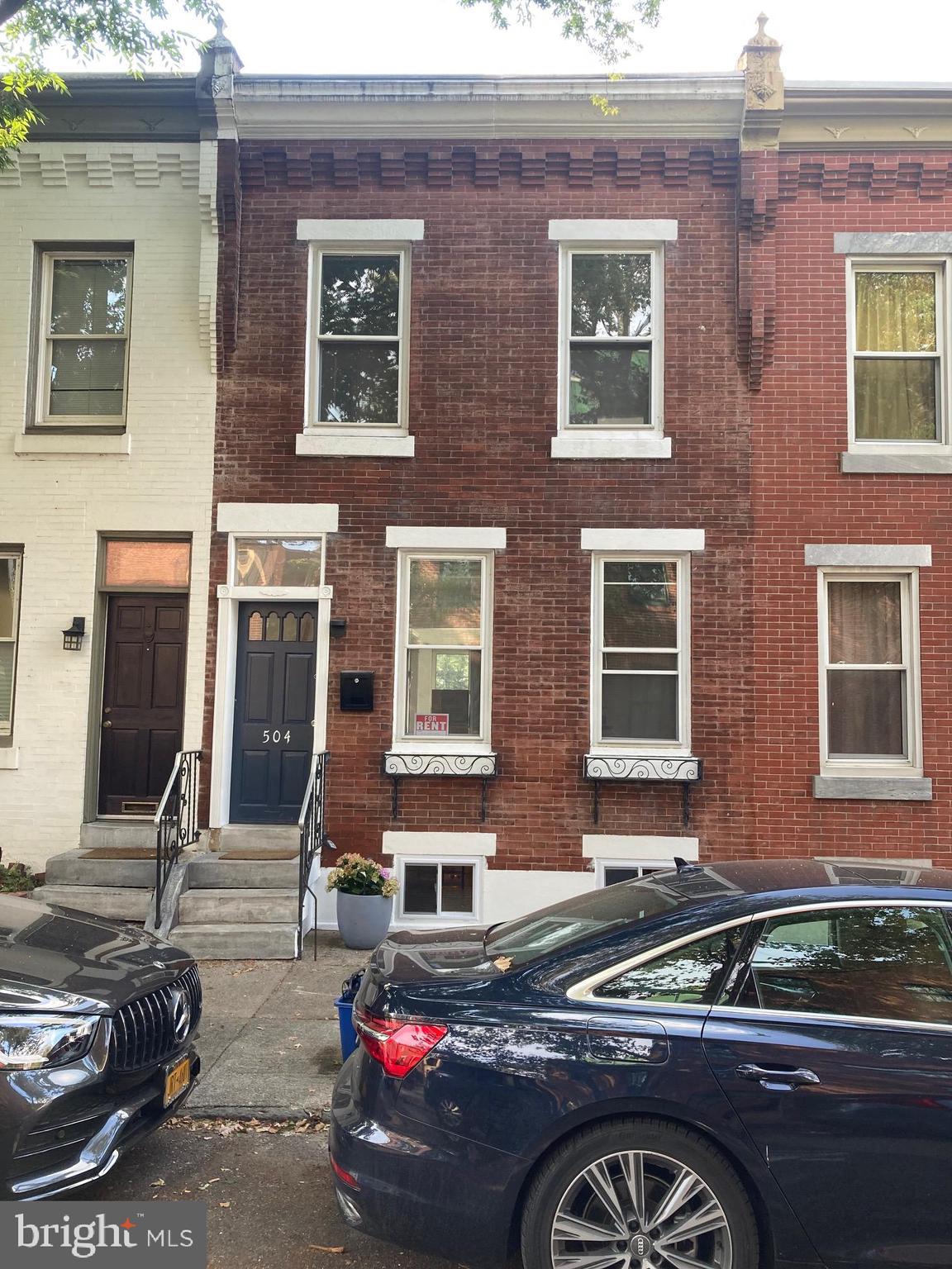 504 S 25TH ST