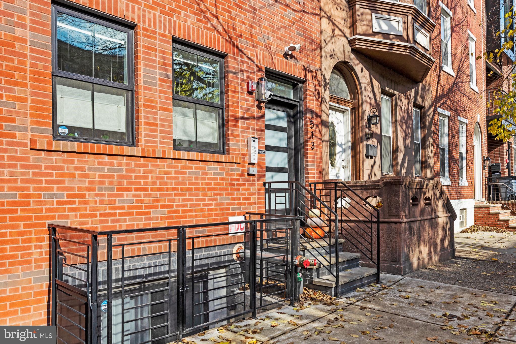 1513 CHRISTIAN STREET 4