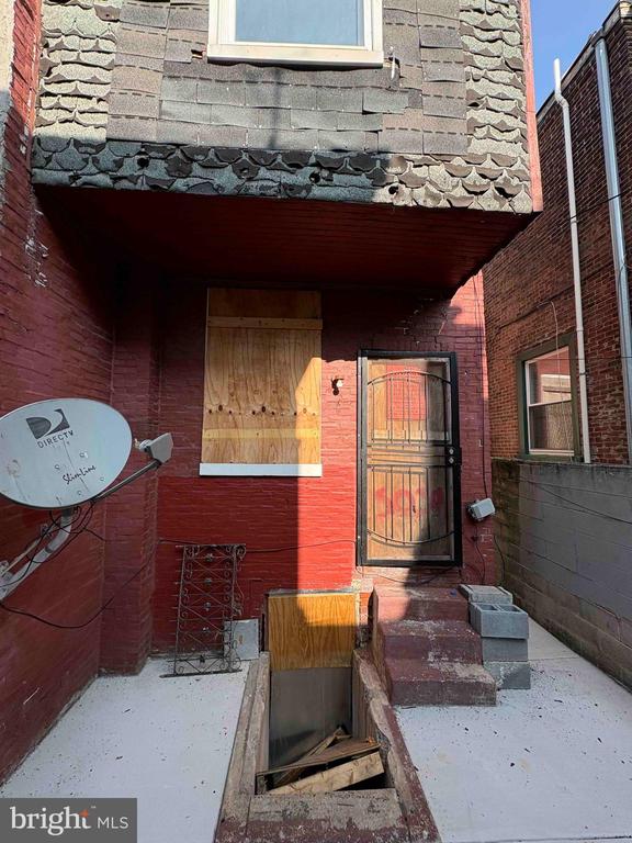 2860 N 23rd St