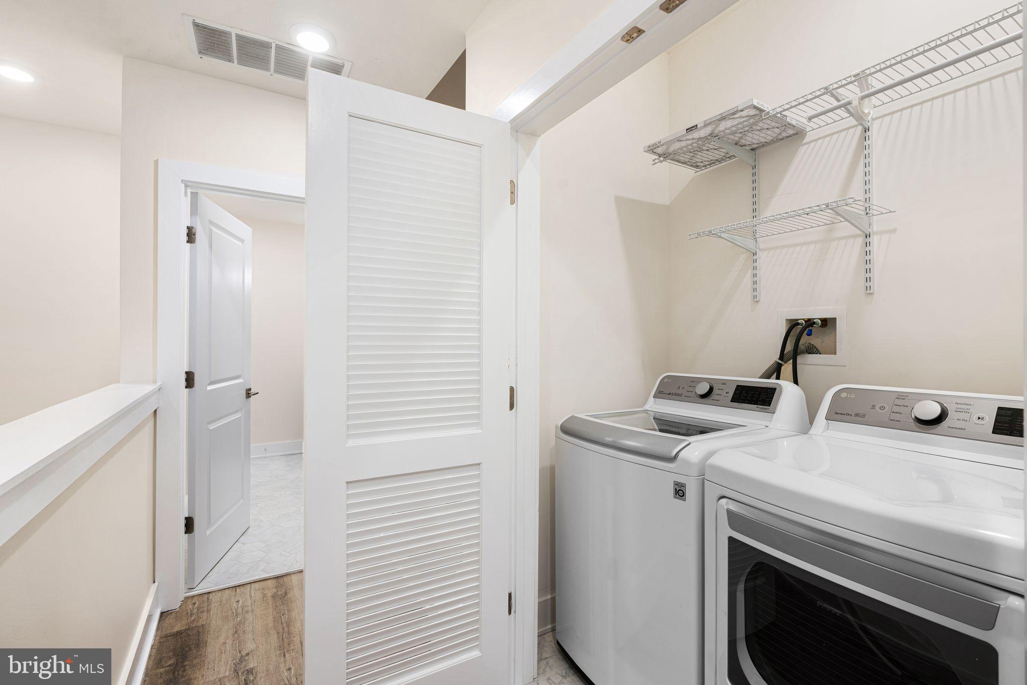 1115 N AMERICAN ST #D4